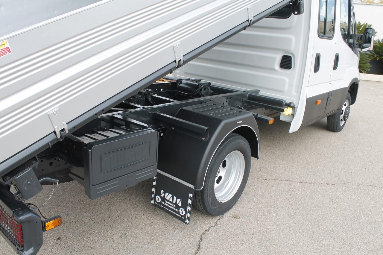 Iveco Daily 35C13 2.3 130CV DOPPIA CABINA CASSONE RIBALTABILE