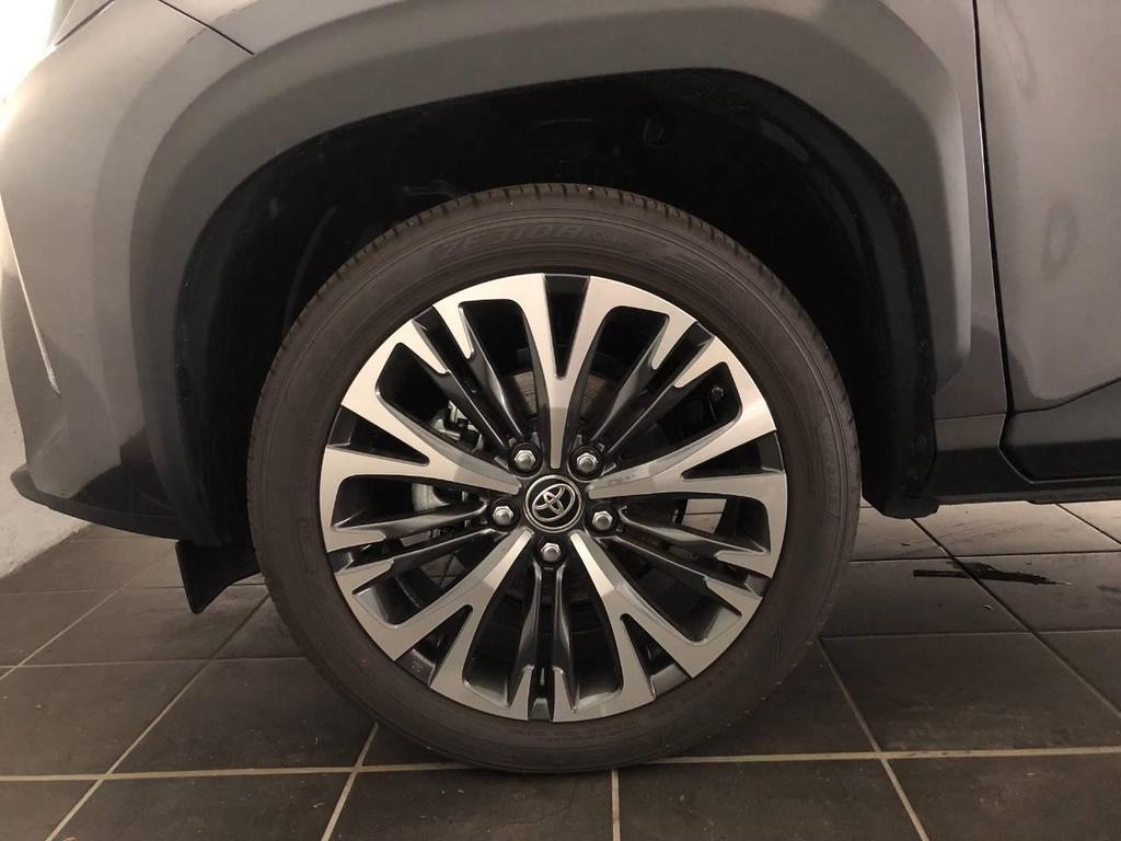 Toyota Yaris Cross 1.5 H Lounge FWD E-CVT