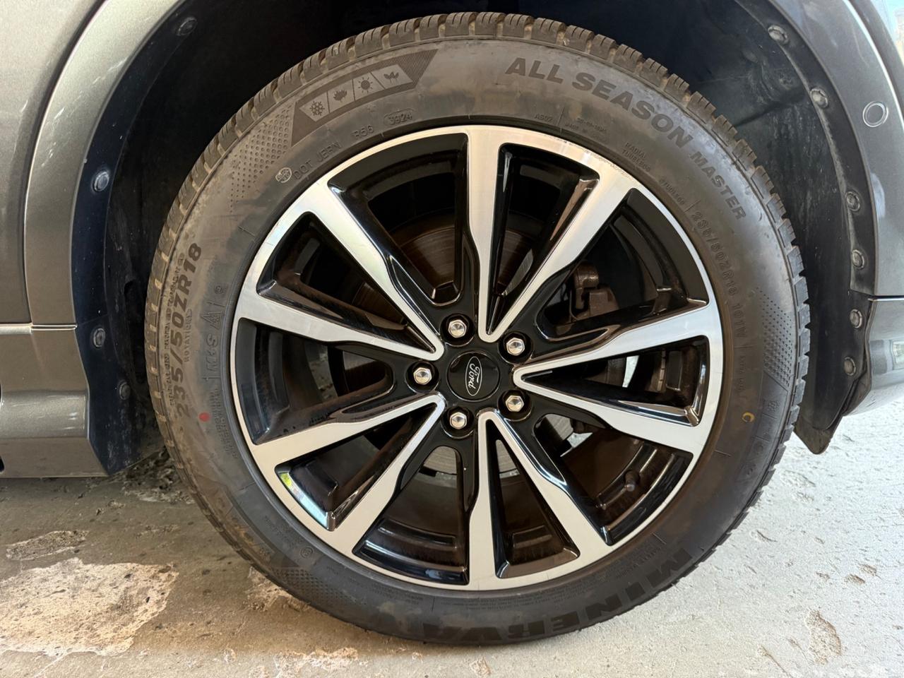 Ford Kuga 1.5 EcoBoost 120 CV S&S 2WD ST-Line