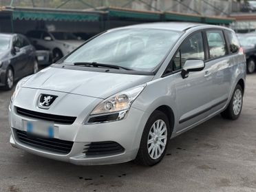 Peugeot 5008 1.6 HDi | 7 POSTI