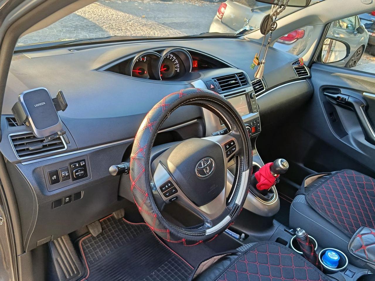 Toyota Verso Comfort 1.6 D-4D #7684