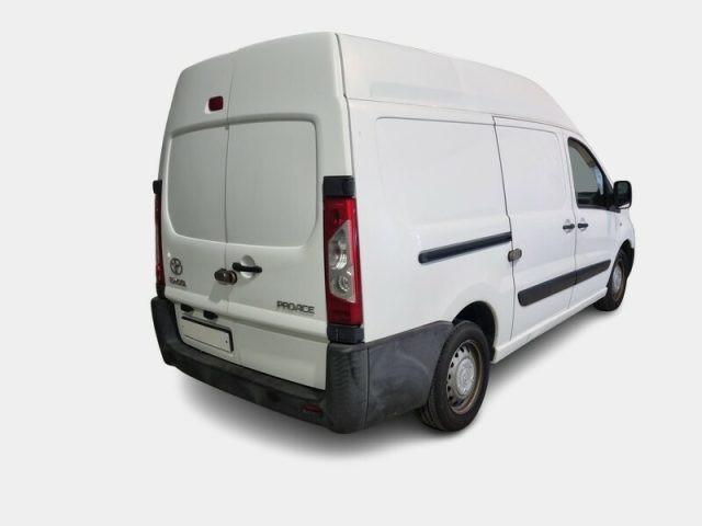 TOYOTA Proace 2.0 D-4D L2H2 tetto alto passo lungo 12q L2 H2