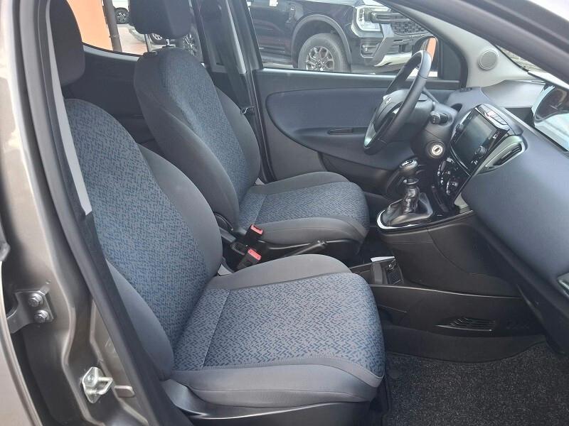 Lancia Ypsilon 1.0 FireFly 5 porte S&S Hybrid Gold (315)