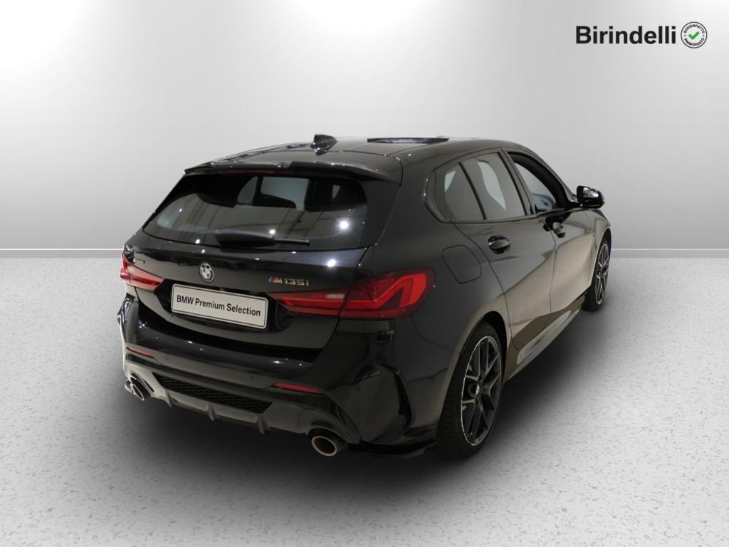 BMW Serie 1 (F40) - M 135i xDrive