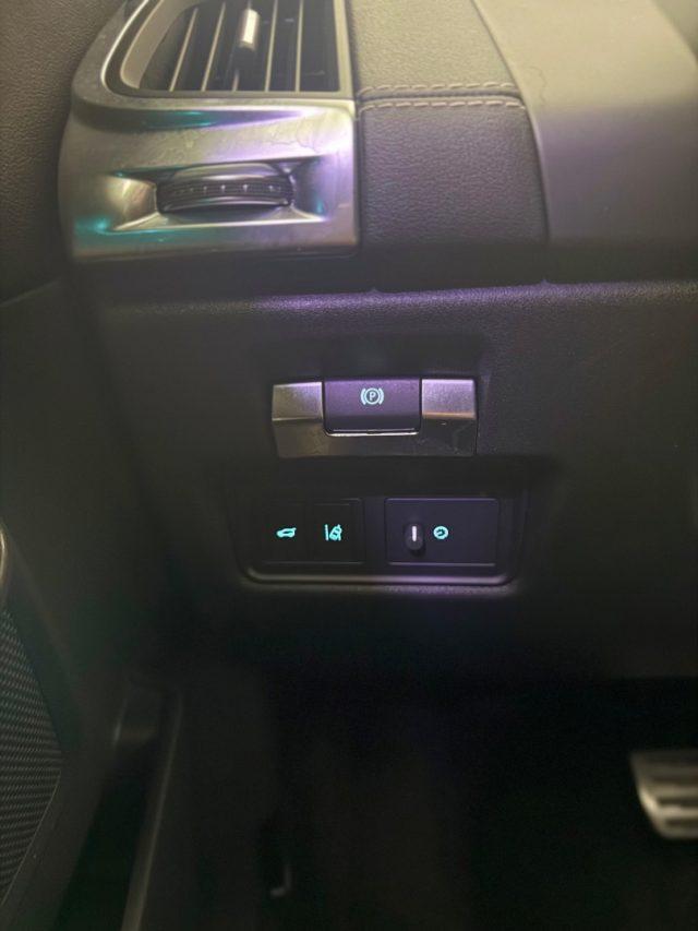 JAGUAR E-Pace 2.0D 150 CV AWD aut. R-Dynamic HSE