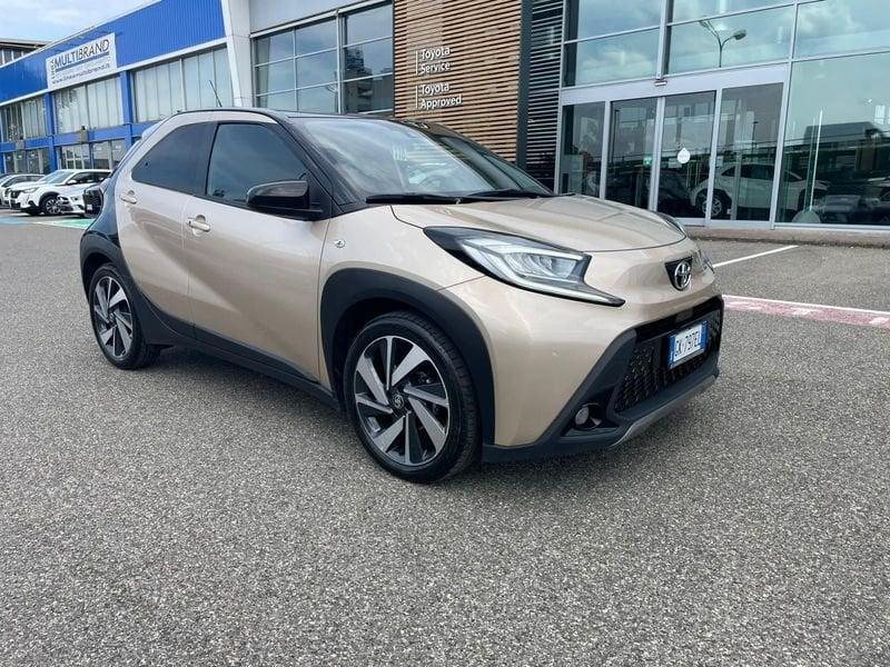 Toyota Aygo X 1.0B (72 CV) Lounge S-CVT