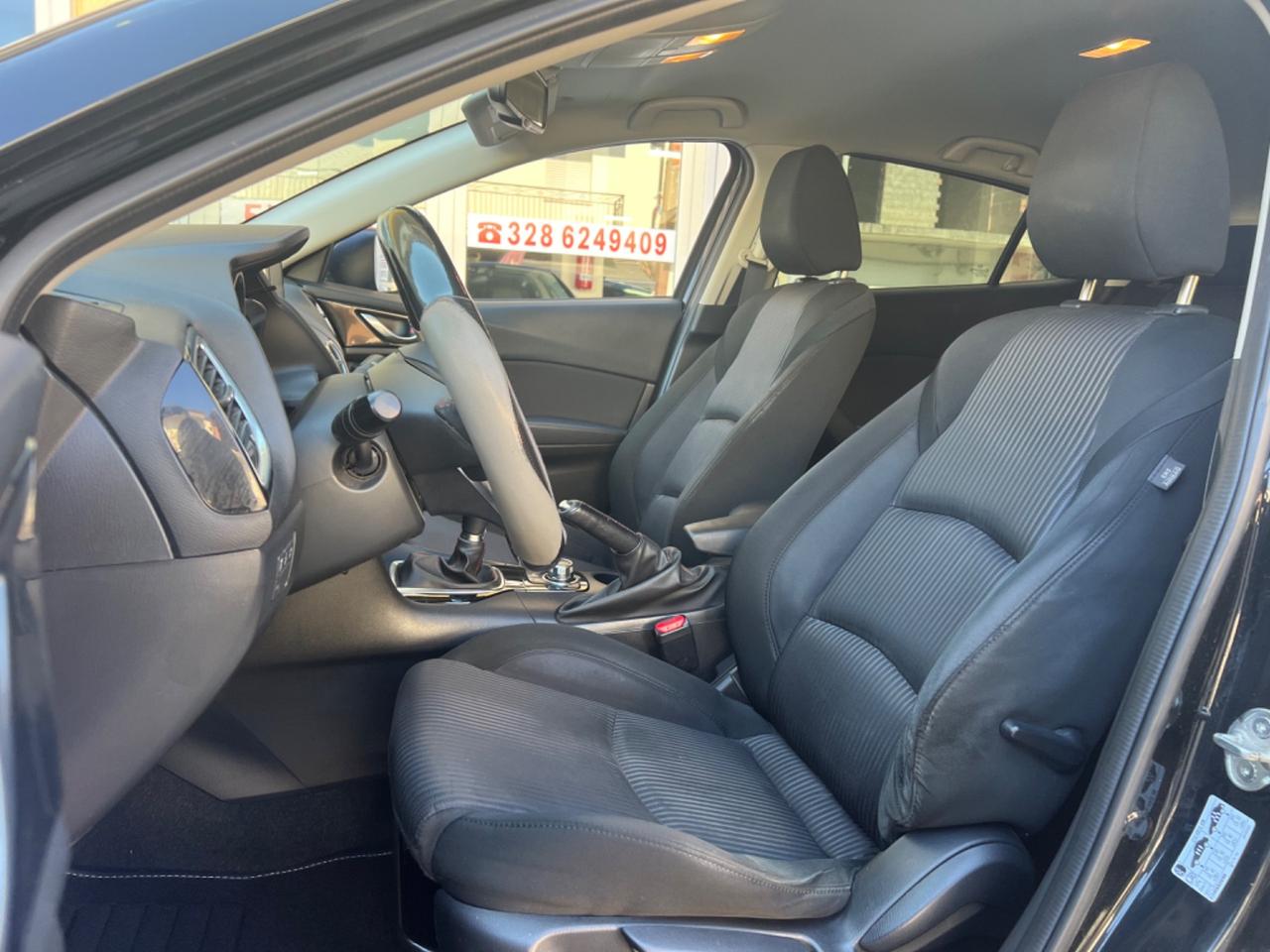 Mazda 3 Mazda3 2.2 Skyactiv-D Exceed