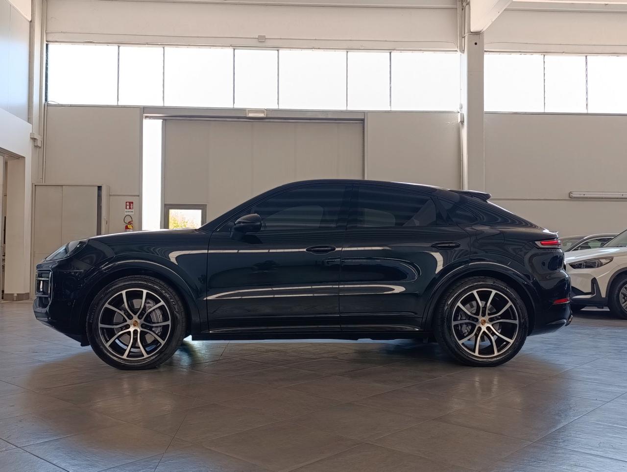 Porsche Cayenne Coupe 3.0 e-hybrid 5p.ti tiptronic