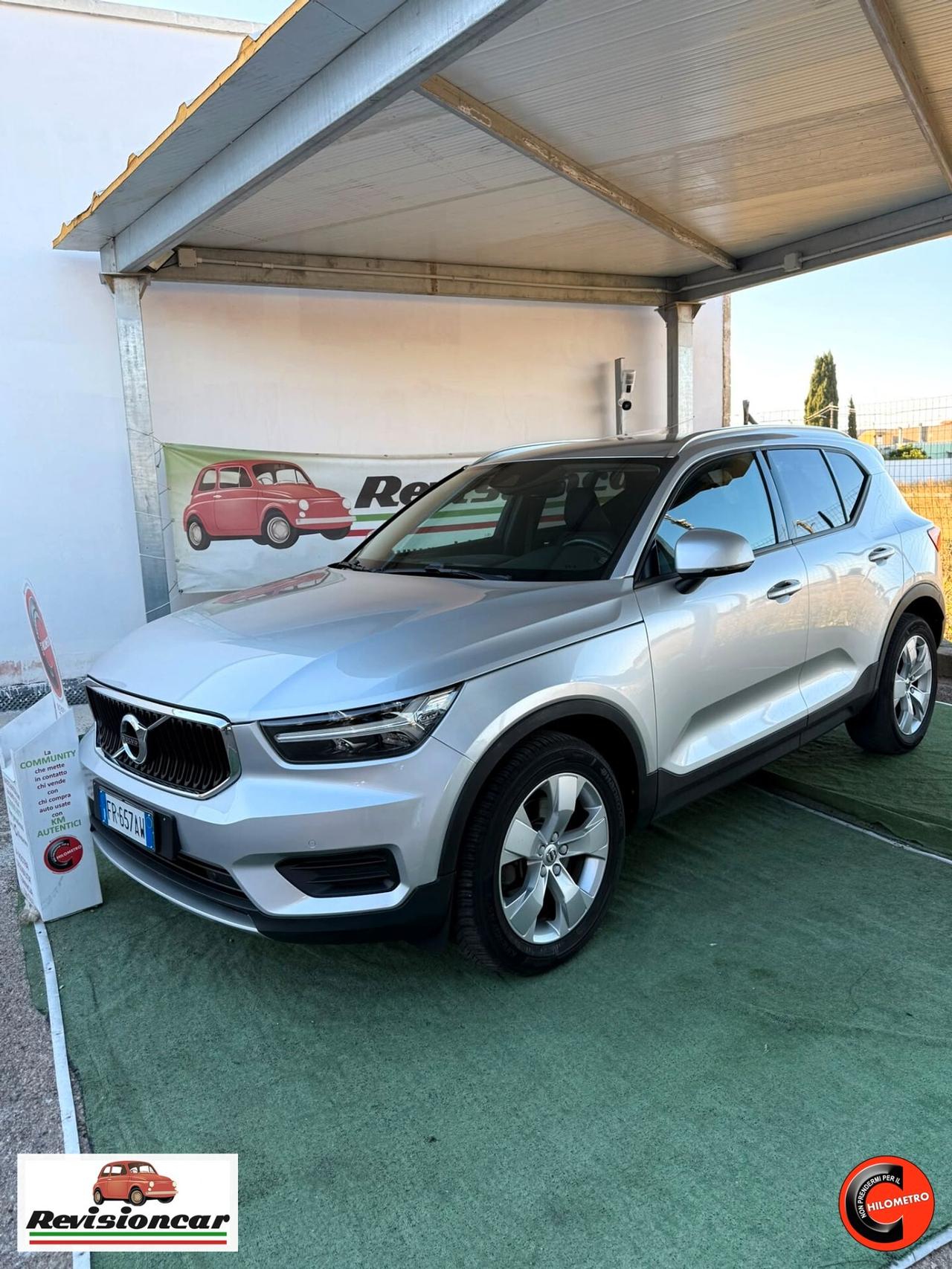 Volvo XC40 D4 AWD Geartronic Momentum