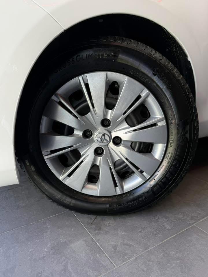 Toyota Yaris 1.4 D-4D Lounge 11/2014