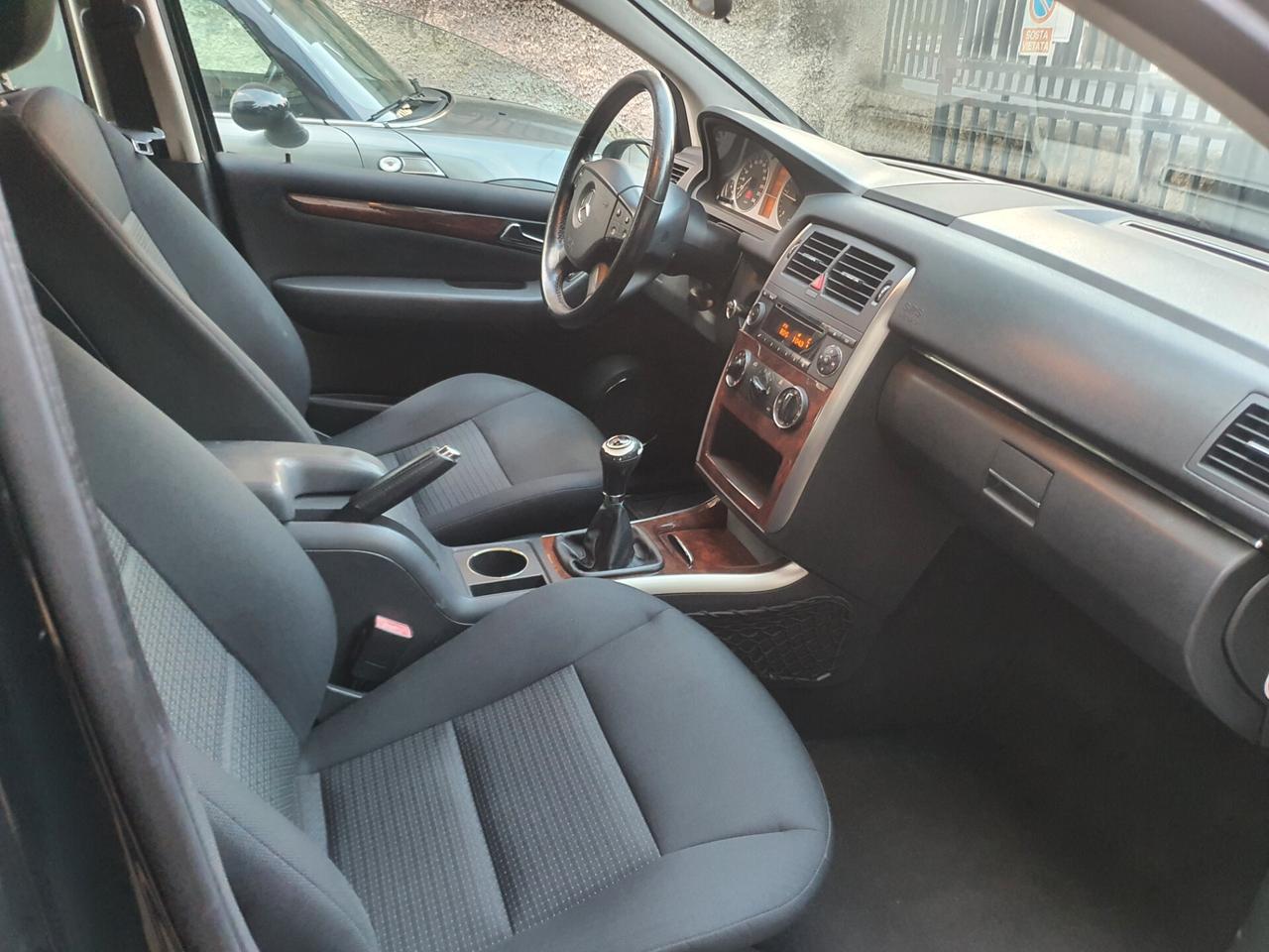 Mercedes-benz B 180 CDI