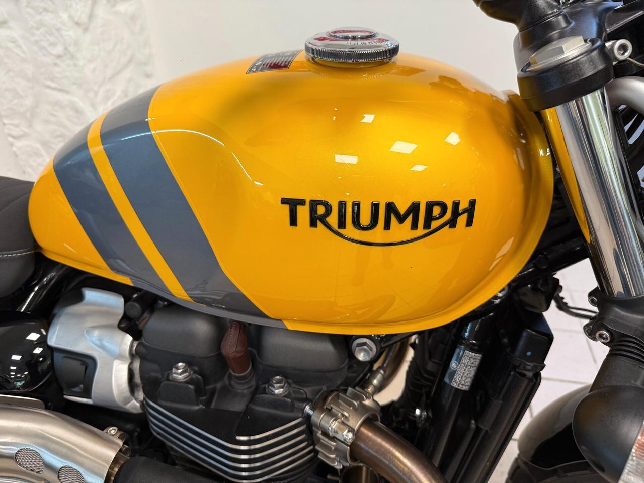 Triumph Scrambler 900