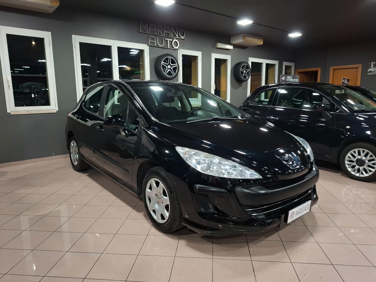 Peugeot 308 1.4 VTi benzina Neopatentato