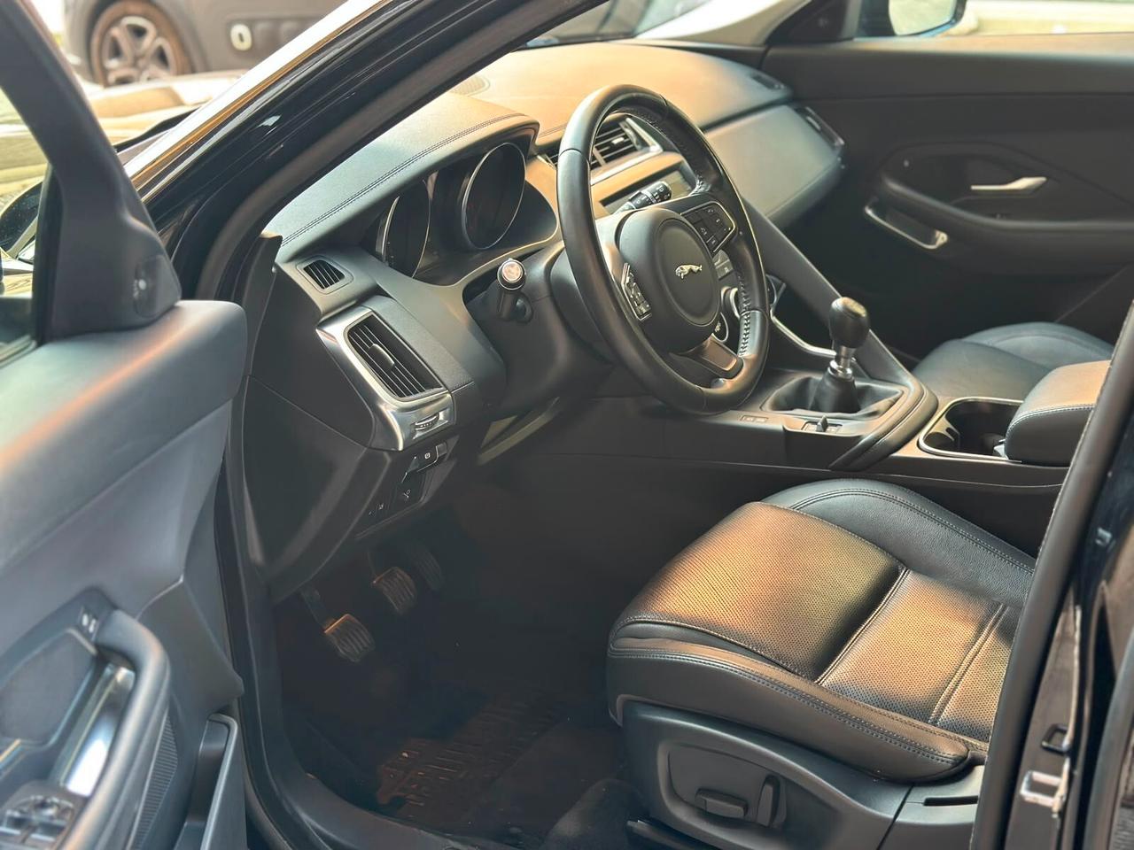 Jaguar E-Pace 2.0D 150CV AWD R-Dynamic
