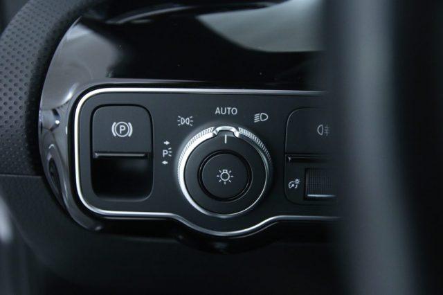 MERCEDES-BENZ A 200 Automatic/MBUX SOUND S./NAVI/VIRTUAL COCKPIT