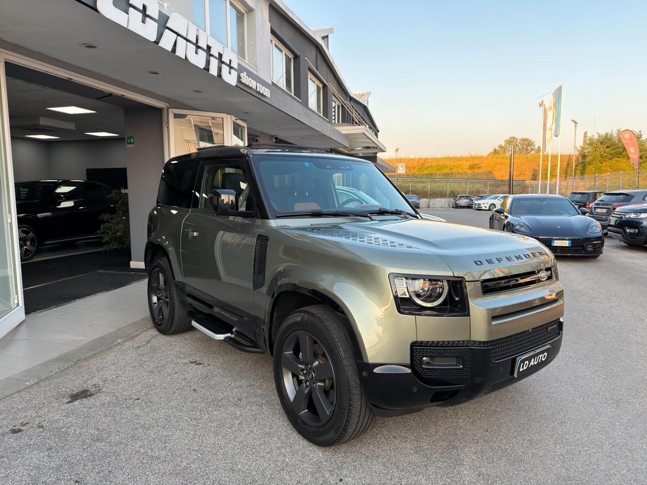 Land Rover Defender 90 3.0D I6 250 CV AWD Auto X-Dynamic HSE TETTO APRIBILE