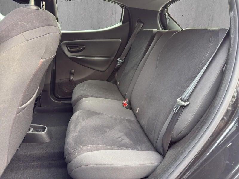 Lancia Ypsilon Ypsilon 5 porte 1.2 69cv Gold