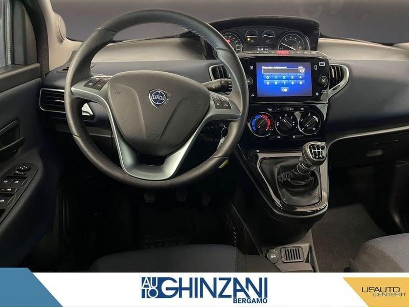 Lancia Ypsilon 1.0 FireFly 5 porte S&S Hybrid Platino - Km0