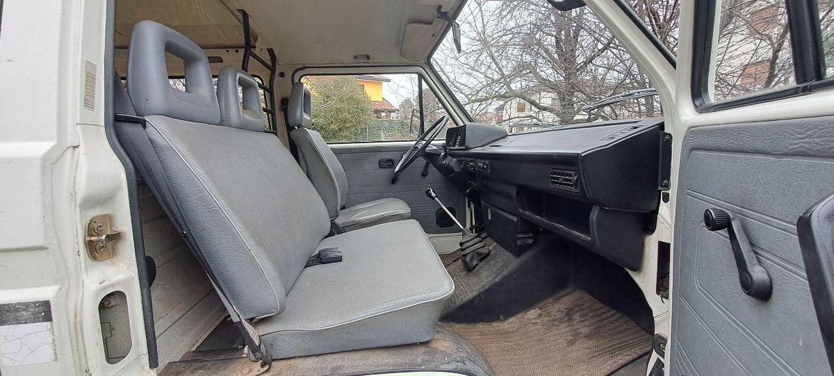 VOLKSWAGEN Transporter T3 Furgone vetrato 3 posti