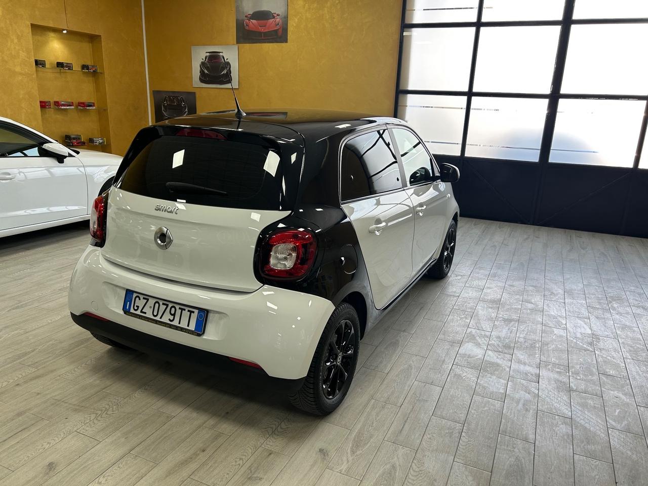 SMART FORFOUR 1.0 71 cv “LED/PDC/VETRI OSC”-2019