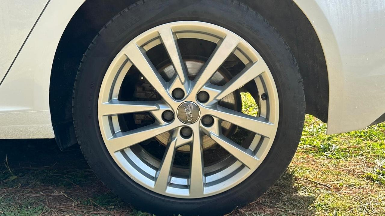 Audi A3 SPB 35 TDI S tronic Admired 2019 PERFETTA leggi testo