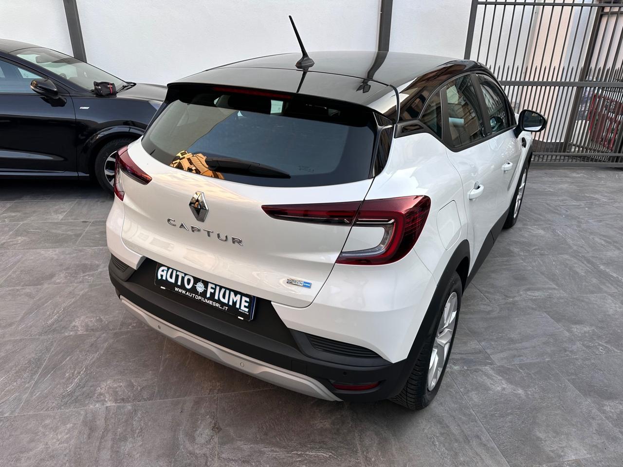 Renault Captur Full Hybrid E-Tech 145 CV Intens