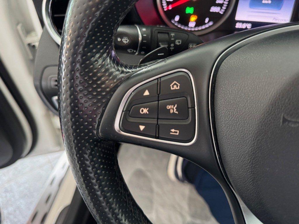 Mercedes-Benz GLC 220 d 4Matic Sport Pedane Fari Led Stupenda