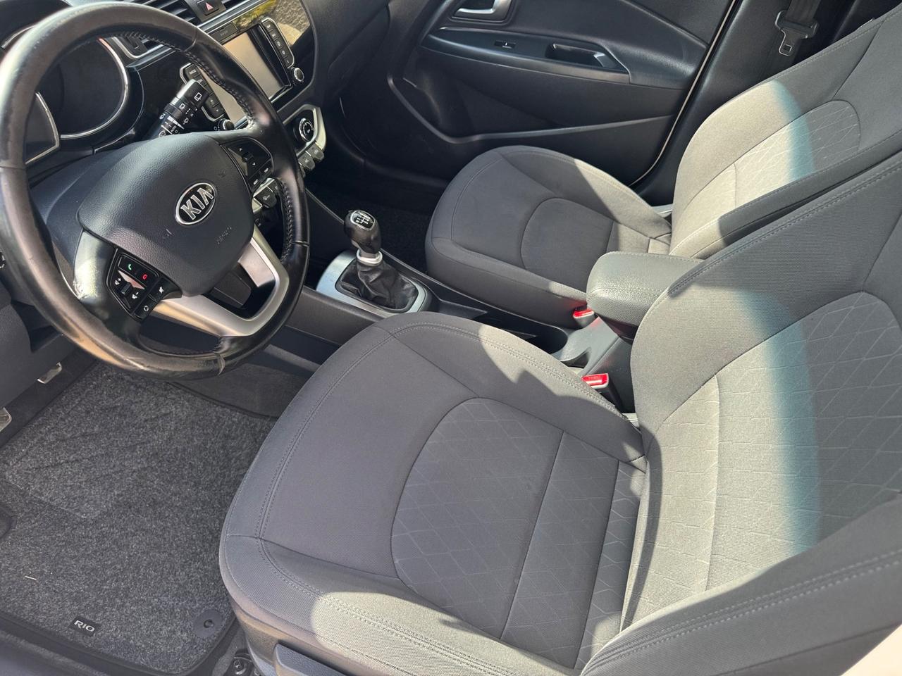 Kia Rio 1.4 CRDi 5p. Cool neopatentati euro 6