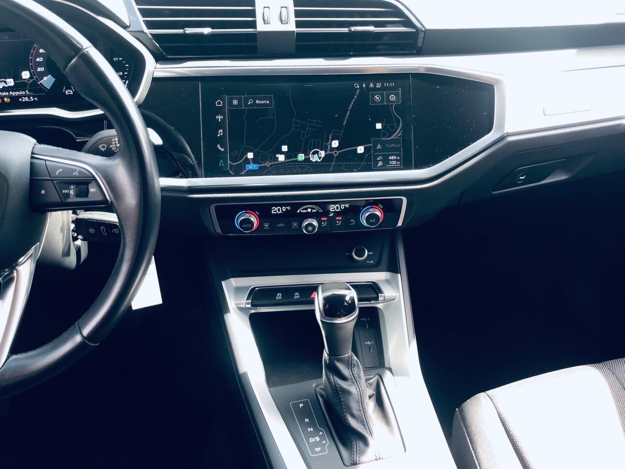 Audi Q3 35 TDI S tronic Business