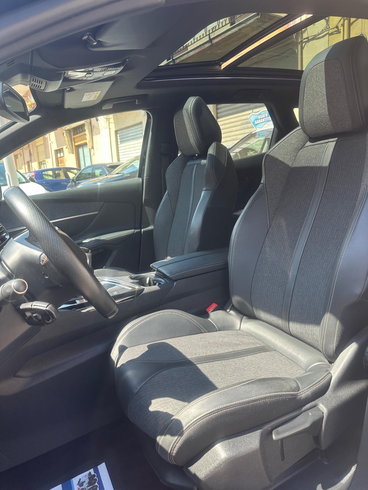Peugeot 3008 BlueHDi 130 GT Line 3/2019 KM 122728 CERT 1PROP