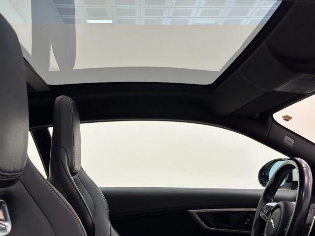 JAGUAR F-Type 2.0 aut. Coupé R-Dynamic