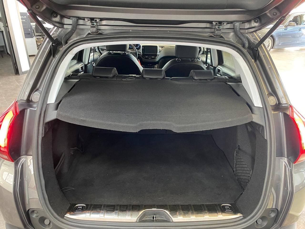 Peugeot 2008 1.6 BlueHDi 100 Allure UNiPRO/KMDOC