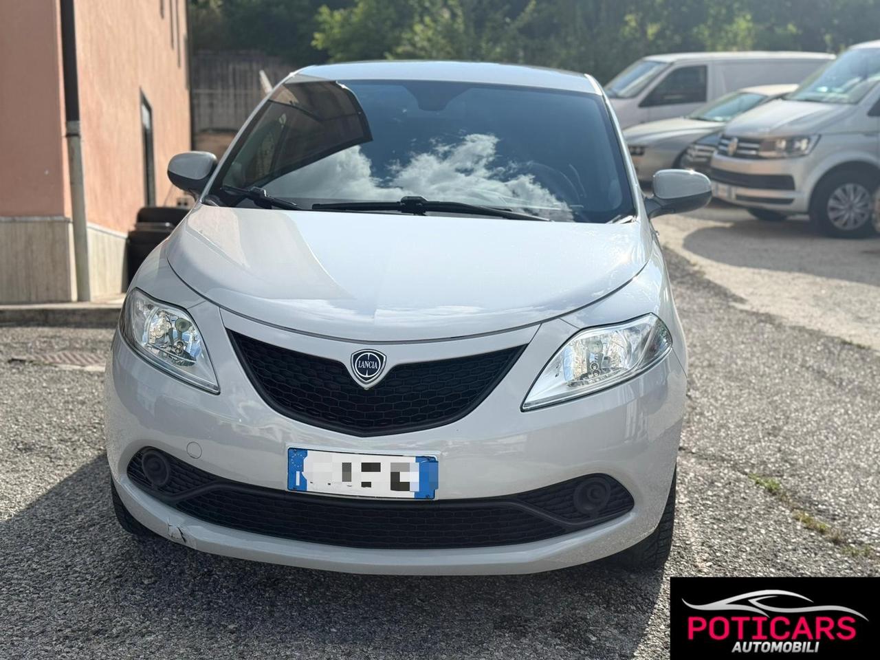 Lancia Ypsilon 1.2 69 CV 5 porte GPL Ecochic Gold