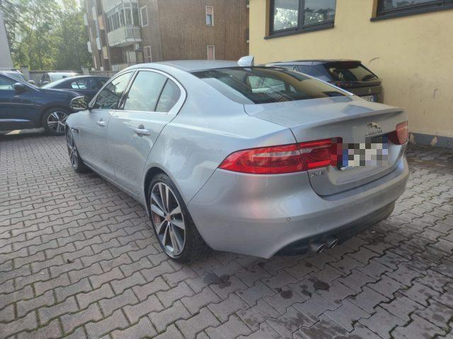 JAGUAR XE 2.0 D Turbo 180CV aut. Portfolio
