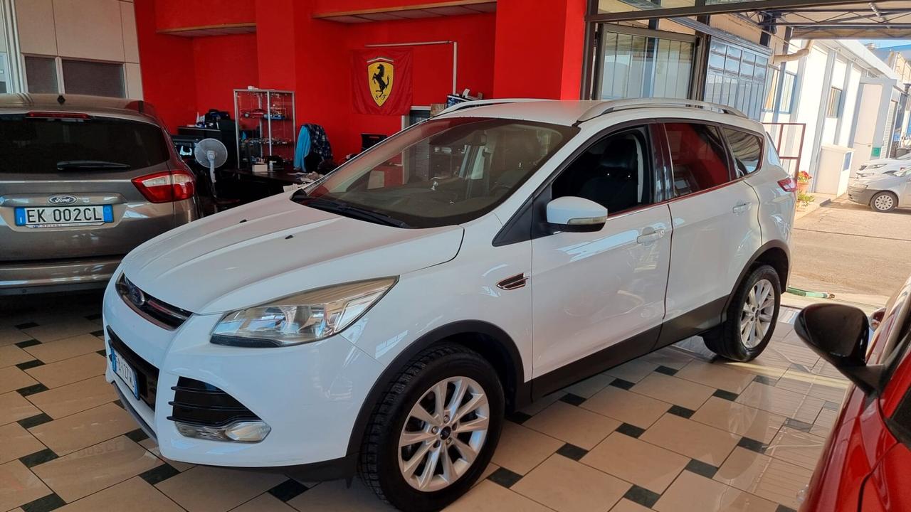 Ford Kuga 2.0 TDCI 120 CV S&S 2WD Titanium