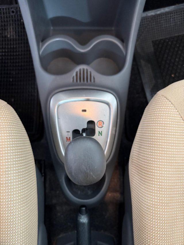 PEUGEOT 107 1.0 68CV 5p. Sweet Years 2Tronic