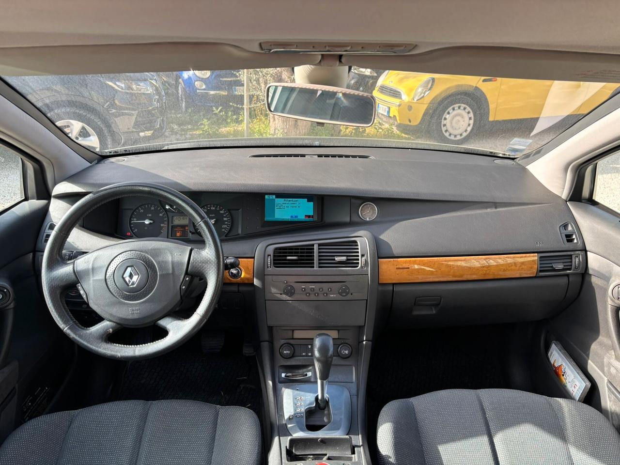 RENAULT VEL SATIS 2.2 DCI - 2004