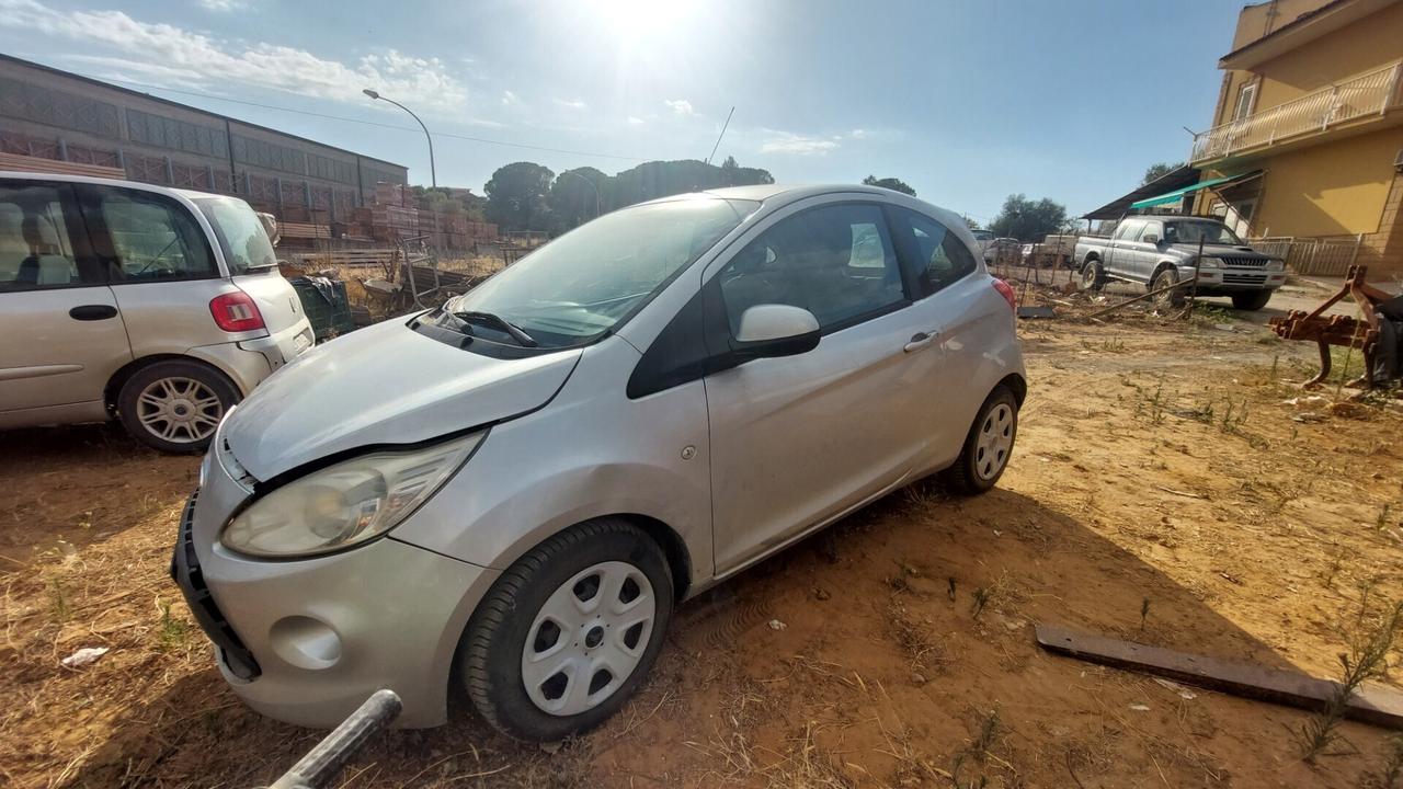 Ford Ka Ka 1.2 8V 69CV entra e leggi