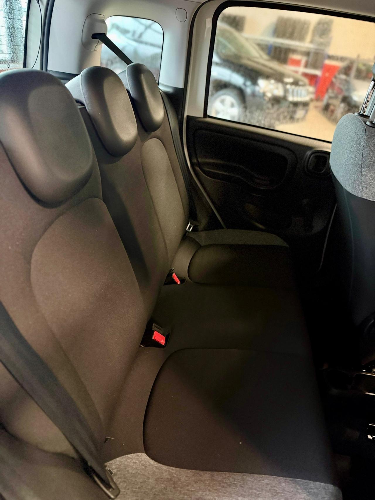 Fiat Panda 1.0 FireFly S&S Hybrid Red