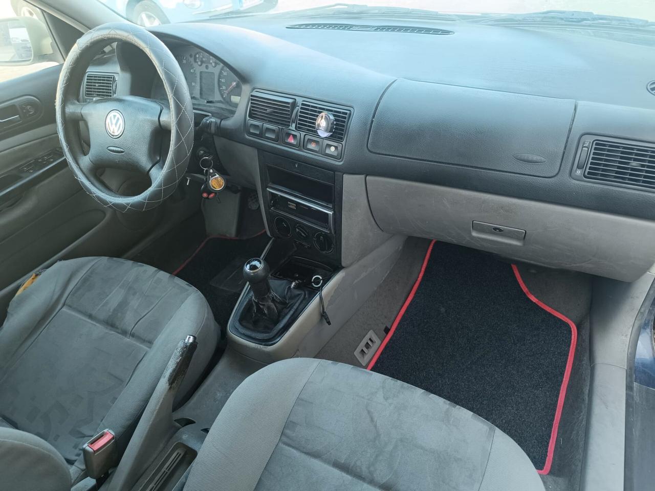 Volkswagen Golf 1.9 TDI/90 CV cat 5 porte