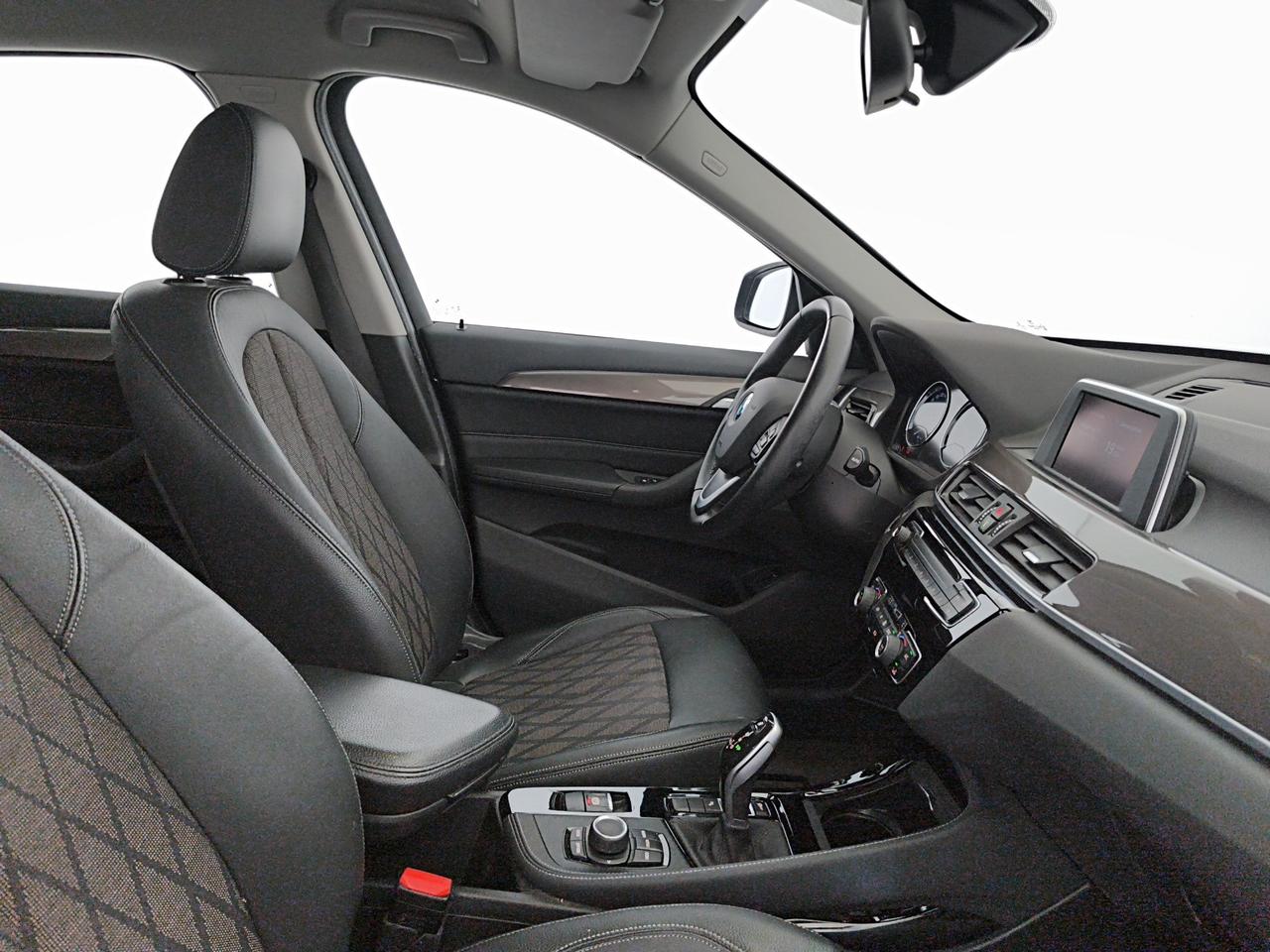 BMW X1 sDrive18d xLine