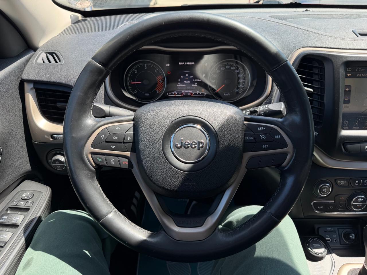 Jeep Cherokee 2.0mjt Limited 170cv 4x4/163.000KM