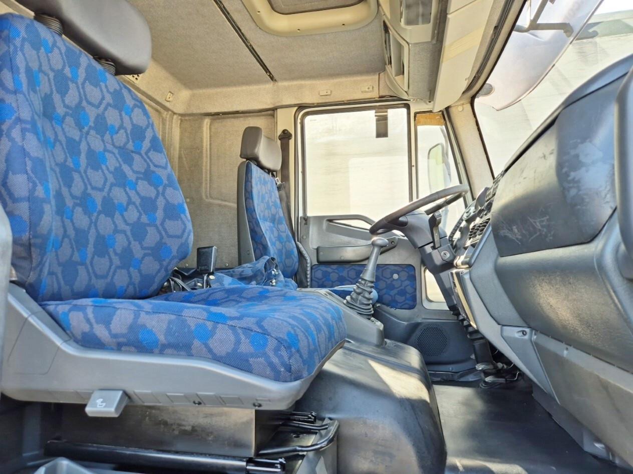IVECO EUROCARGO 120E21 centina,sponda caricatrice