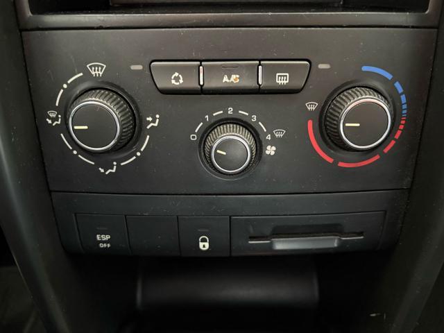 PEUGEOT 207 1.4 HDi 70CV A/C *NEOPATENTATI*