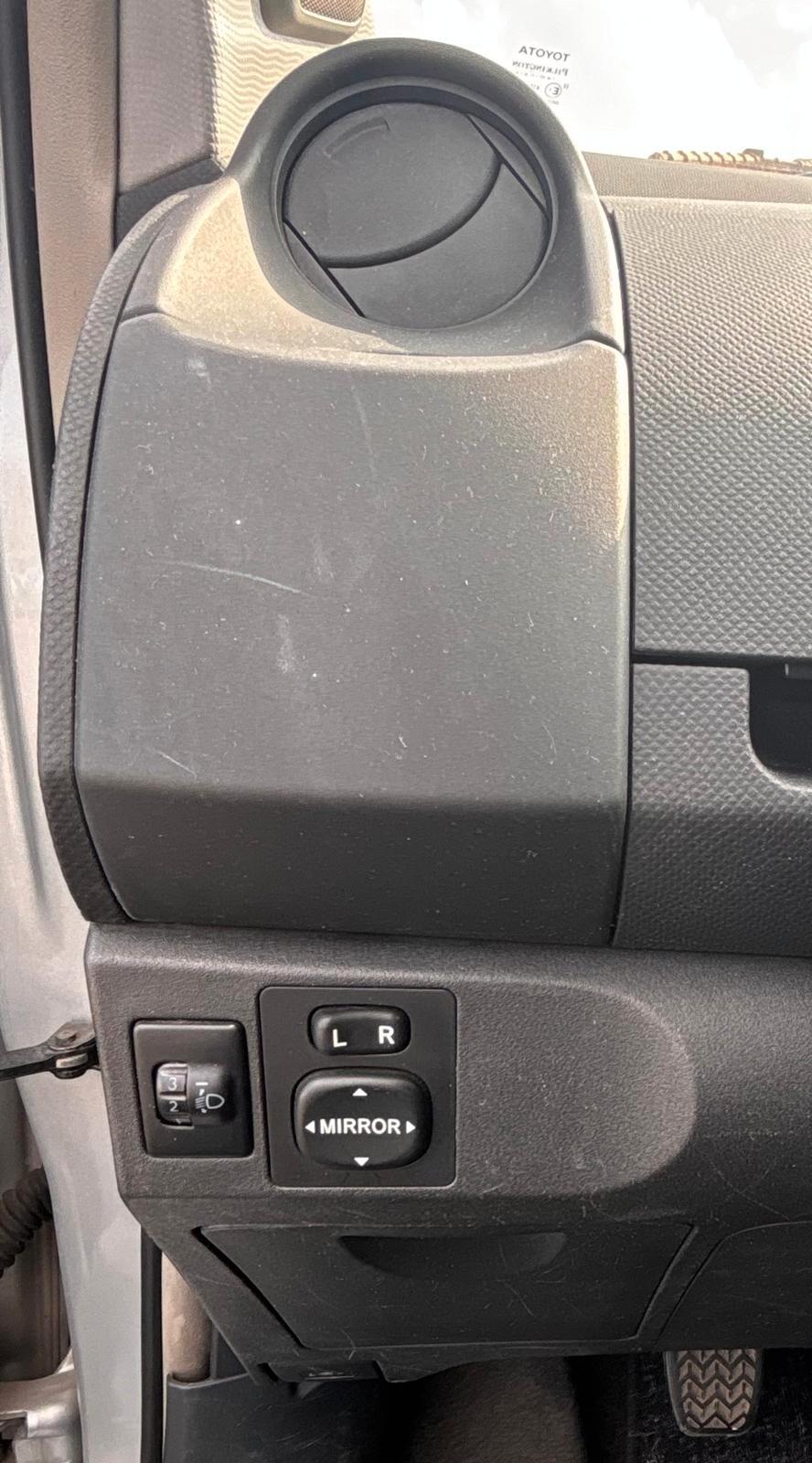 Toyota Yaris 1.3 5 porte