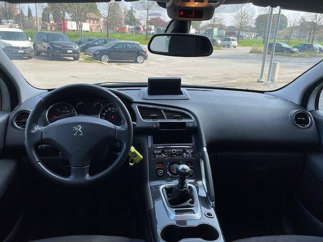 PEUGEOT 3008 1.6 HDi 115CV Active
