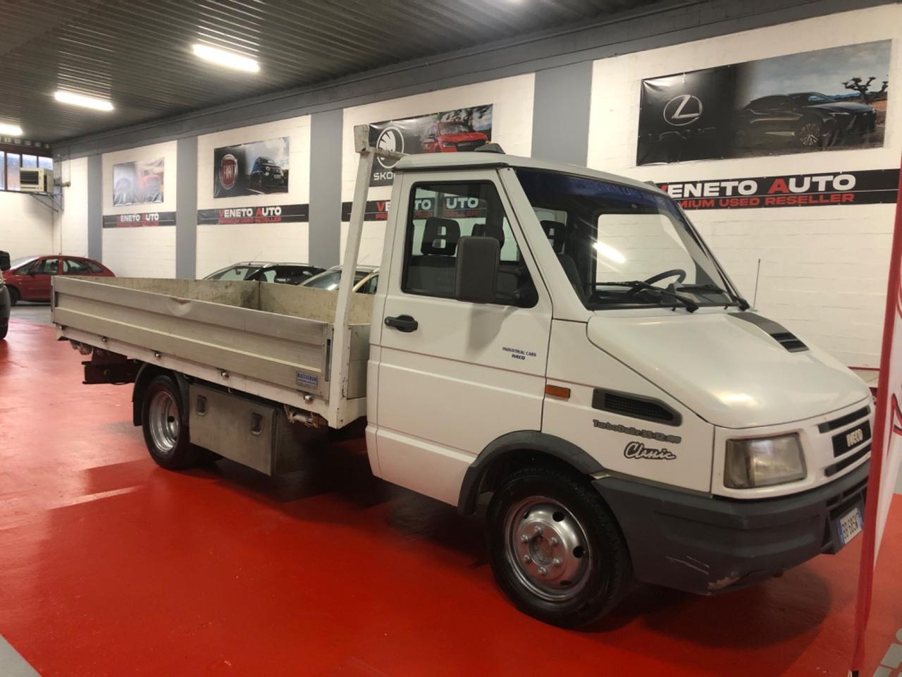 Iveco Daily Cassone fiso