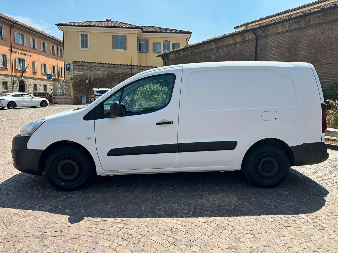 Citroen Berlingo BlueHDi 100 Van 3 posti L2 E6