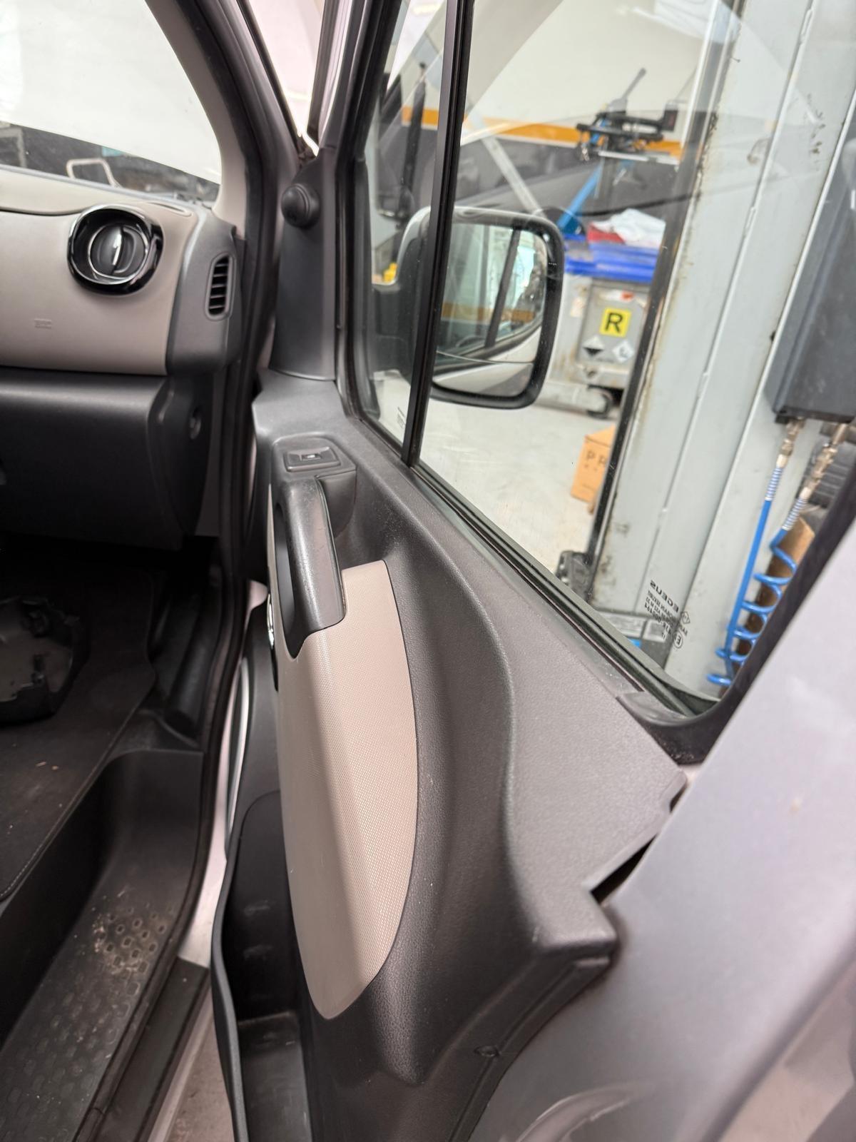 Renault Trafic T29 1.6 dCi 145CV S&S PL-TN Zen Heavy