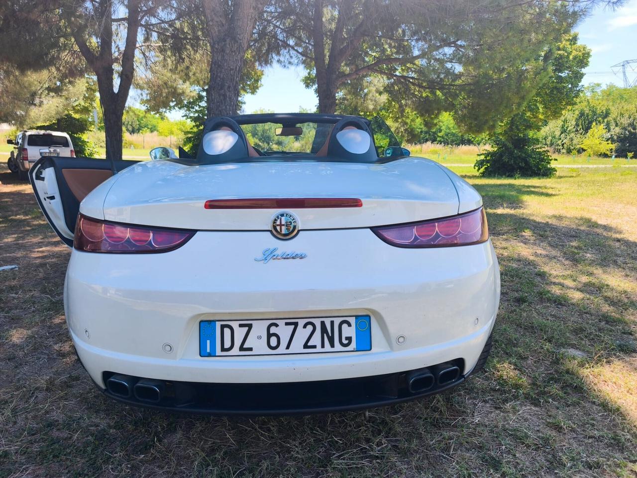 Alfa Romeo Spider 1750 TBi 68000 km